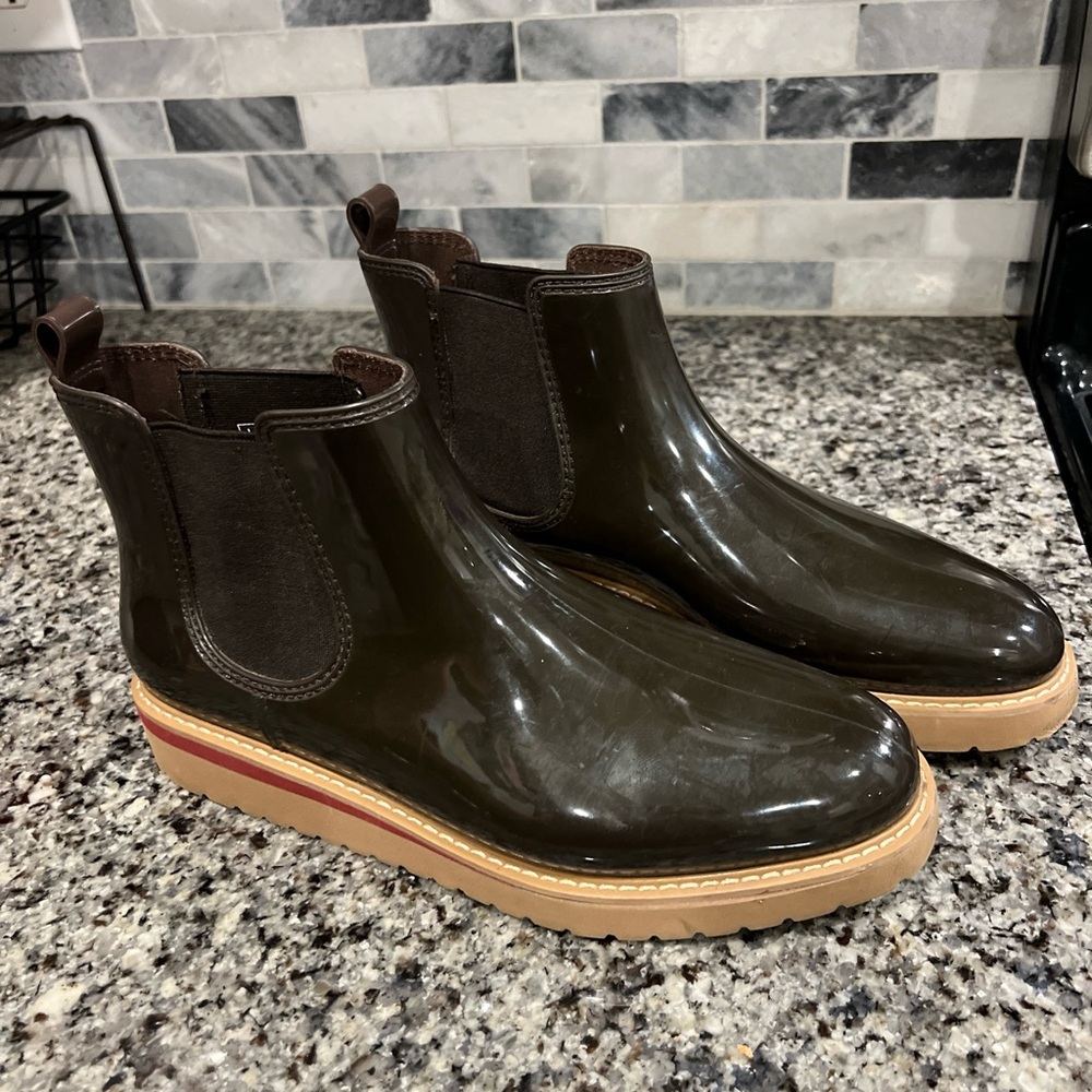 Ladies Cougar Ankle Boot Size 11